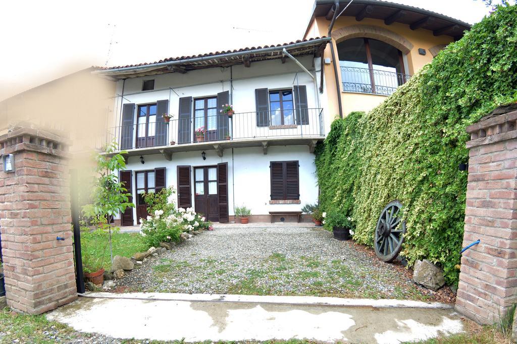 B&B Ca' Dla Nona Brusasco Buitenkant foto